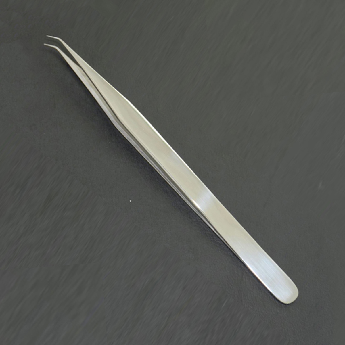 eye-lash-tweezer2